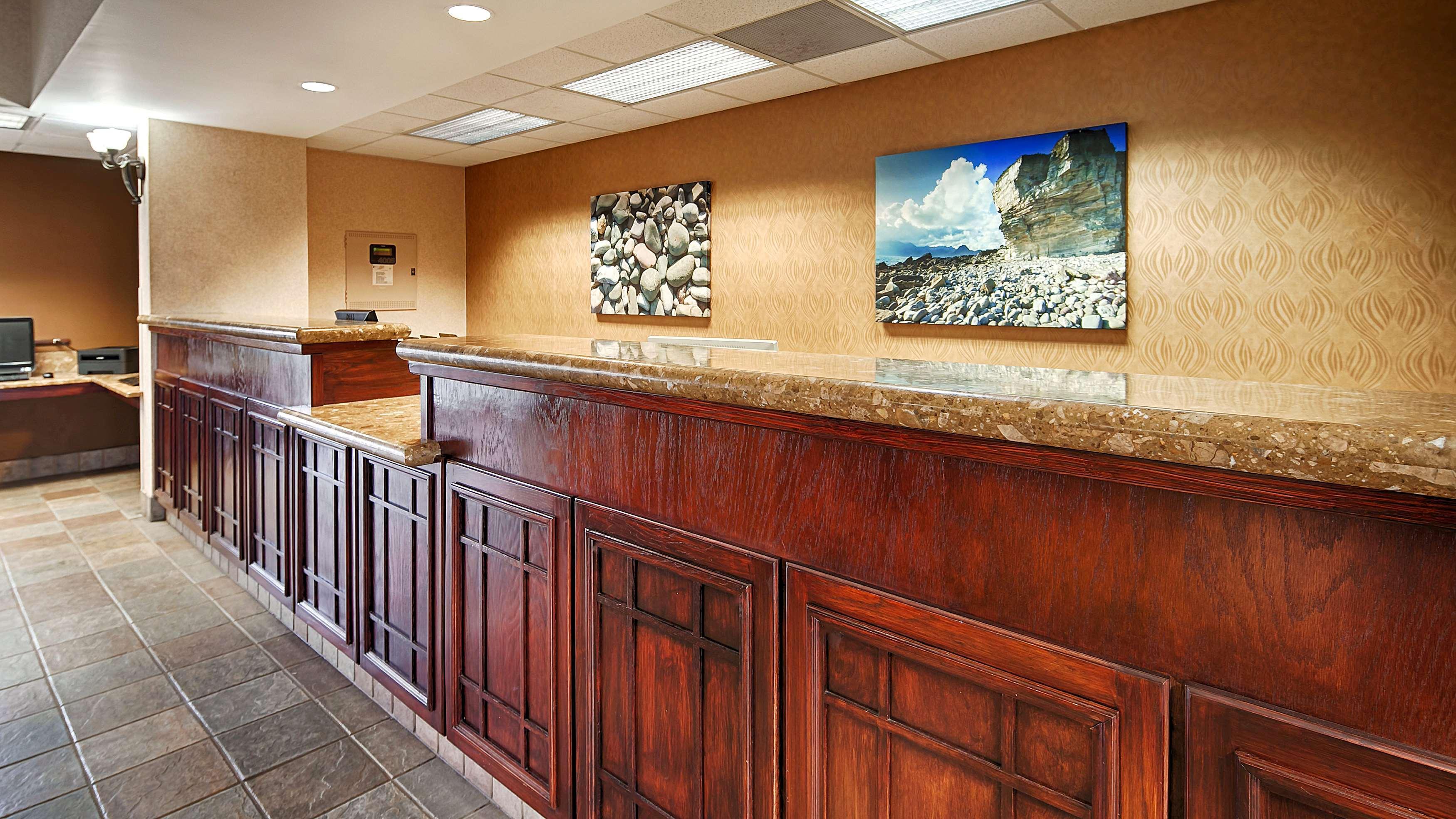 Best Western Plus Arbour Inn&Suites East Ridge Exterior foto