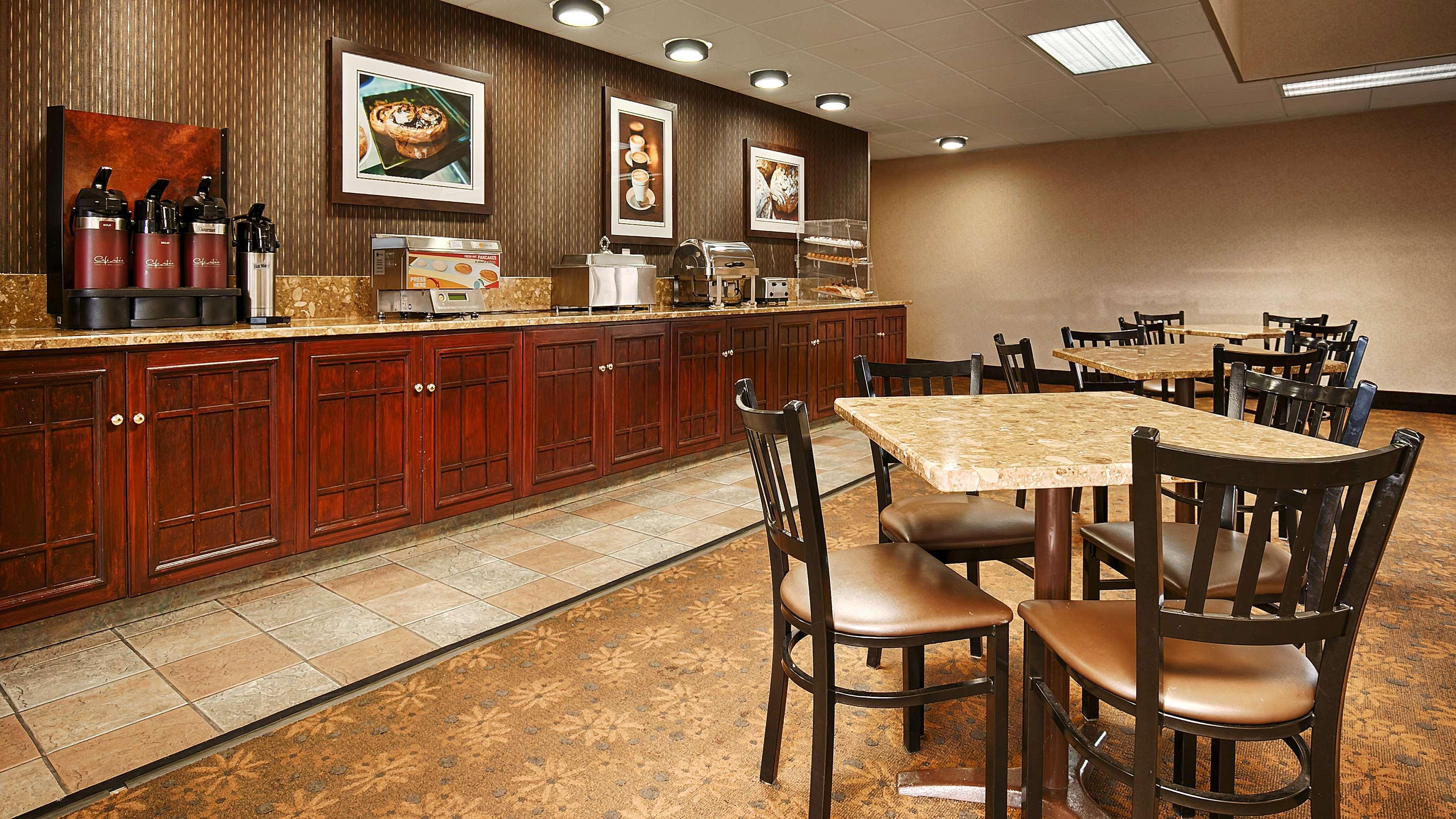 Best Western Plus Arbour Inn&Suites East Ridge Exterior foto